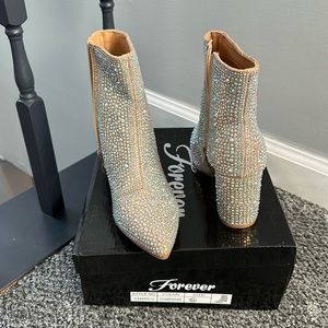 Sparkling booties